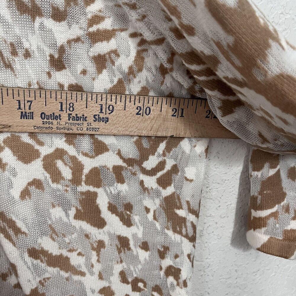 Chico’s Womens Open Front Cardigan Sz 2 (L) Sheer Leopard Print Tan Lightweight - Picture 6 of 7